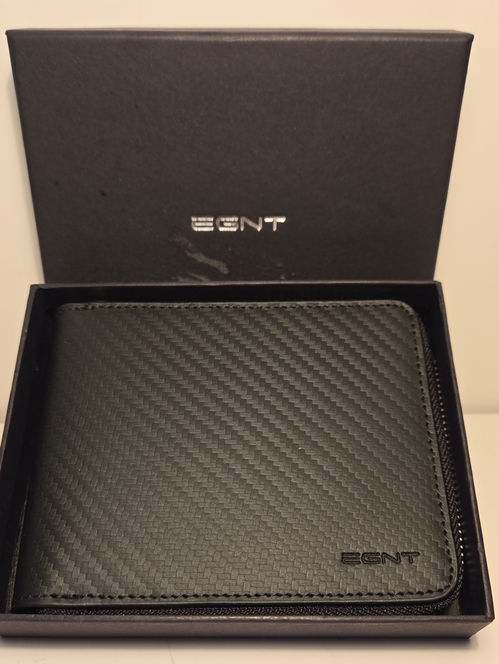 Black Carbon-Texture Money Clip Wallet